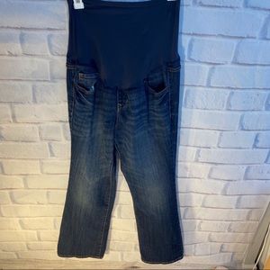 Old Navy boot cut 12 short maternity jeans pipbox